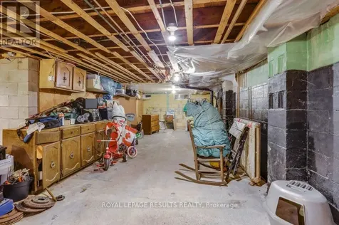 42 Redan Street St. Thomas ON N5P 1T4