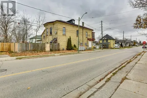 42 Redan Street St. Thomas ON N5P 1T4