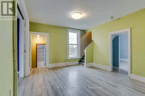 42 Redan Street St. Thomas ON N5P 1T4