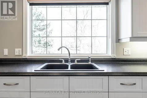 466 Water Street South St. Marys ON N4X 1A1