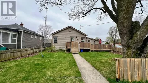 9 Trafalgar Street St. Thomas ON N5P 1N8