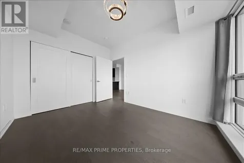 805 Carling Avenue Ottawa ON K1Z 2K4