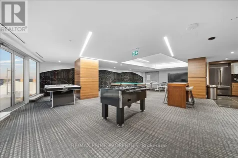 805 Carling Avenue Ottawa ON K1Z 2K4