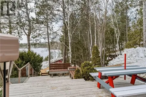389 Frenchman Lake Rd. S. Hanmer ON P3P 1R3