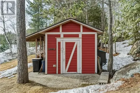 389 Frenchman Lake Rd. S. Hanmer ON P3P 1R3