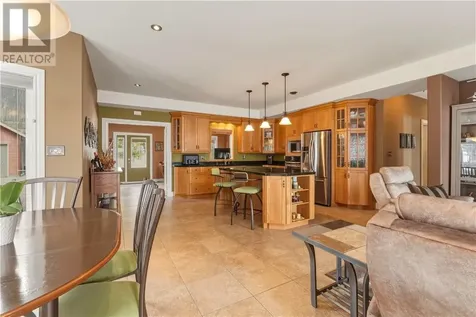 389 Frenchman Lake Rd. S. Hanmer ON P3P 1R3