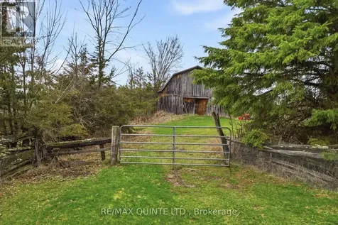 1405 Clearview Road Centre Hastings ON K0K 2Y0