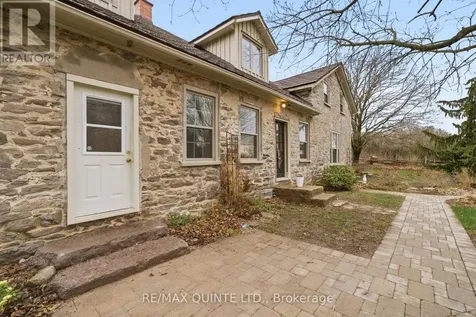 1405 Clearview Road Centre Hastings ON K0K 2Y0