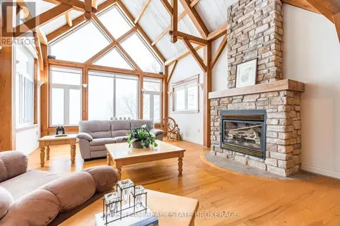187 Champlain Road Penetanguishene ON L9M 1S2