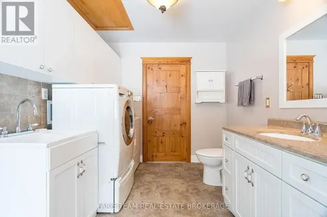 187 Champlain Road Penetanguishene ON L9M 1S2