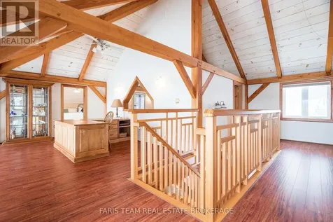 187 Champlain Road Penetanguishene ON L9M 1S2