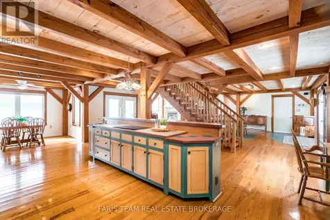 187 Champlain Road Penetanguishene ON L9M 1S2