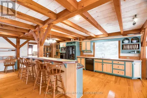 187 Champlain Road Penetanguishene ON L9M 1S2