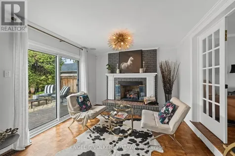 1 Erinlea Court Ottawa ON K2E 7C8