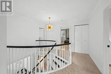 1 Erinlea Court Ottawa ON K2E 7C8