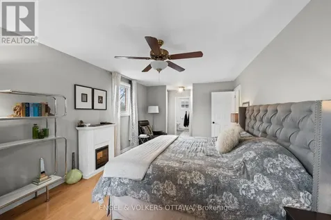 1 Erinlea Court Ottawa ON K2E 7C8
