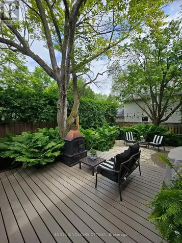 1 Erinlea Court Ottawa ON K2E 7C8