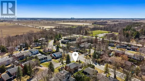 1 Erinlea Court Ottawa ON K2E 7C8