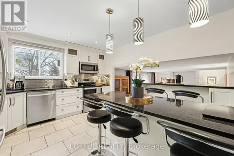 41 Pattermead Crescent Ottawa ON K1V 0A1
