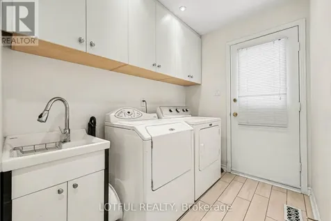 41 Pattermead Crescent Ottawa ON K1V 0A1