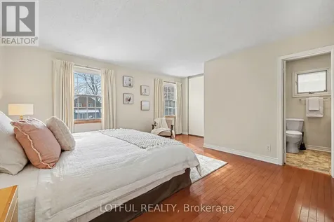 41 Pattermead Crescent Ottawa ON K1V 0A1