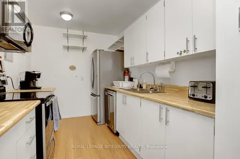 2000 Jasmine Crescent Ottawa ON K1J 8K4