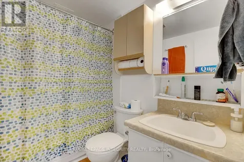 2000 Jasmine Crescent Ottawa ON K1J 8K4