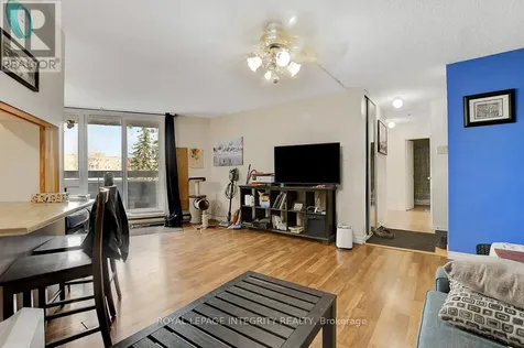 2000 Jasmine Crescent Ottawa ON K1J 8K4