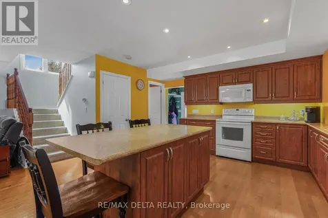 2567 Cleroux Crescent Ottawa ON K1W 1B6
