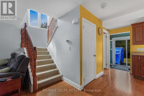 2567 Cleroux Crescent Ottawa ON K1W 1B6