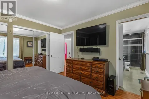 2567 Cleroux Crescent Ottawa ON K1W 1B6