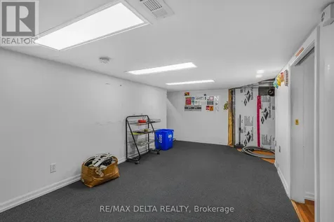 2567 Cleroux Crescent Ottawa ON K1W 1B6