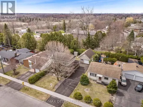 2567 Cleroux Crescent Ottawa ON K1W 1B6