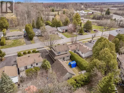 2567 Cleroux Crescent Ottawa ON K1W 1B6