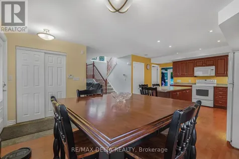 2567 Cleroux Crescent Ottawa ON K1W 1B6