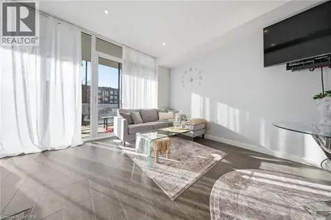 741 King Street West Kitchener ON N2G 1E5