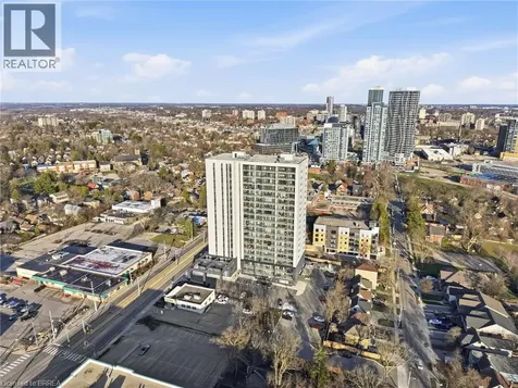 741 King Street West Kitchener ON N2G 1E5