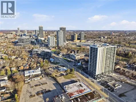 741 King Street West Kitchener ON N2G 1E5