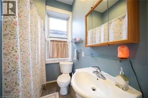 142 Grand River Street North Paris ON N3L 2M5