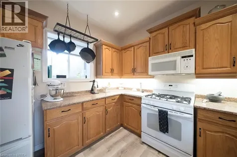 142 Grand River Street North Paris ON N3L 2M5