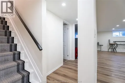 17 Glenmar Avenue Chatham ON N7M 5J7