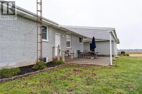 17 Glenmar Avenue Chatham ON N7M 5J7