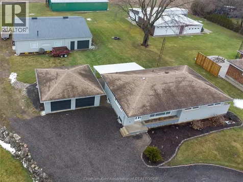 17 Glenmar Avenue Chatham ON N7M 5J7