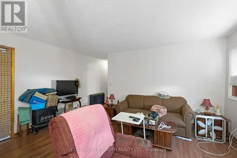 184 Borland Street East Orillia ON L3V 2C3