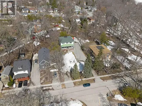 184 Borland Street East Orillia ON L3V 2C3