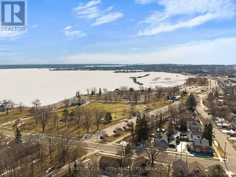 184 Borland Street East Orillia ON L3V 2C3
