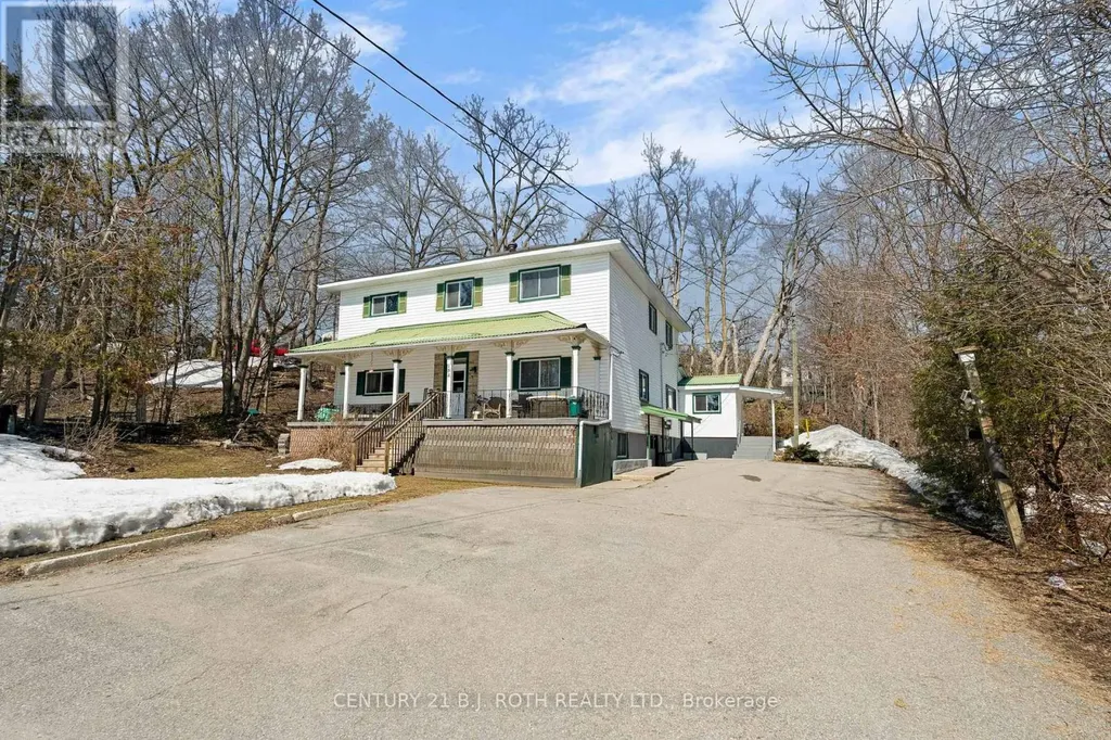 184 Borland Street East Orillia ON L3V 2C3