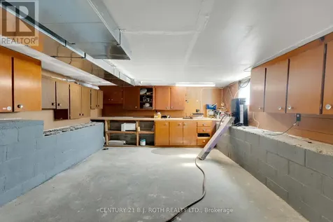 184 Borland Street East Orillia ON L3V 2C3