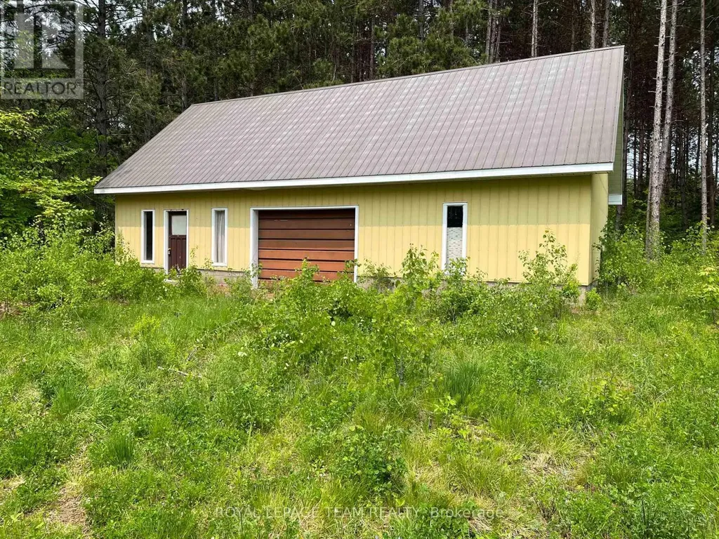 18500 Highway 60 Highway Madawaska Valley ON K0J 1B0