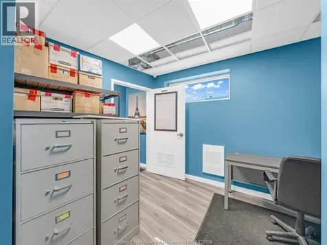 1409 Tecumseh Road East Windsor ON N8W 1C2